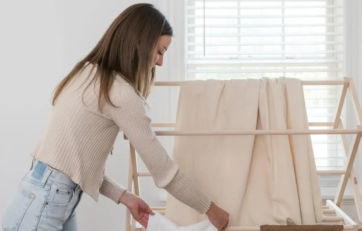 روش صحیح خشک کردن لباس زیر